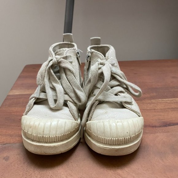 Zara cream toddler shoe - Picture 2 of 2